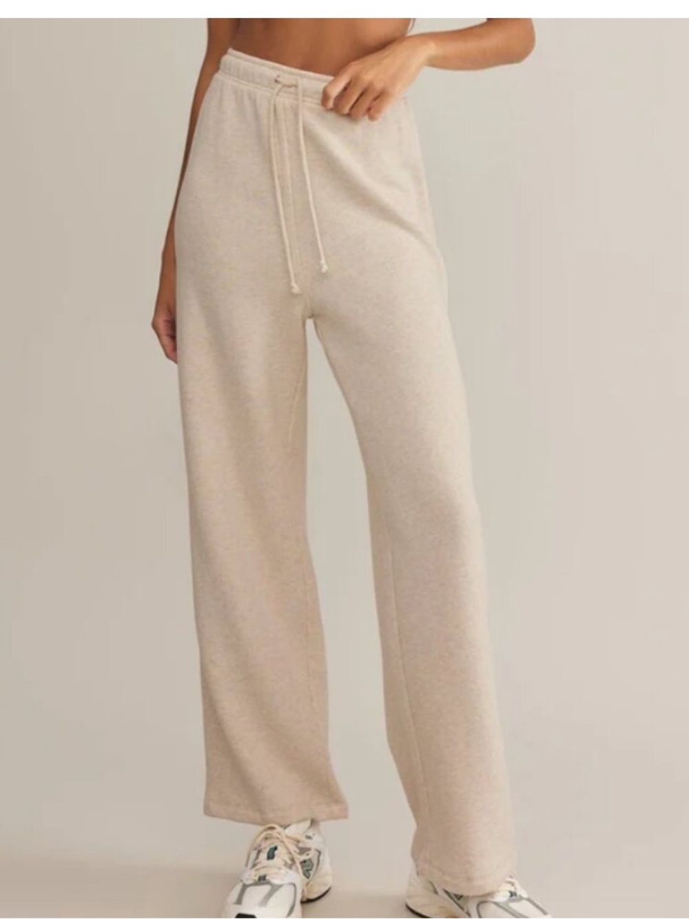 Z Supply sweatpant in Cream/Ivory.